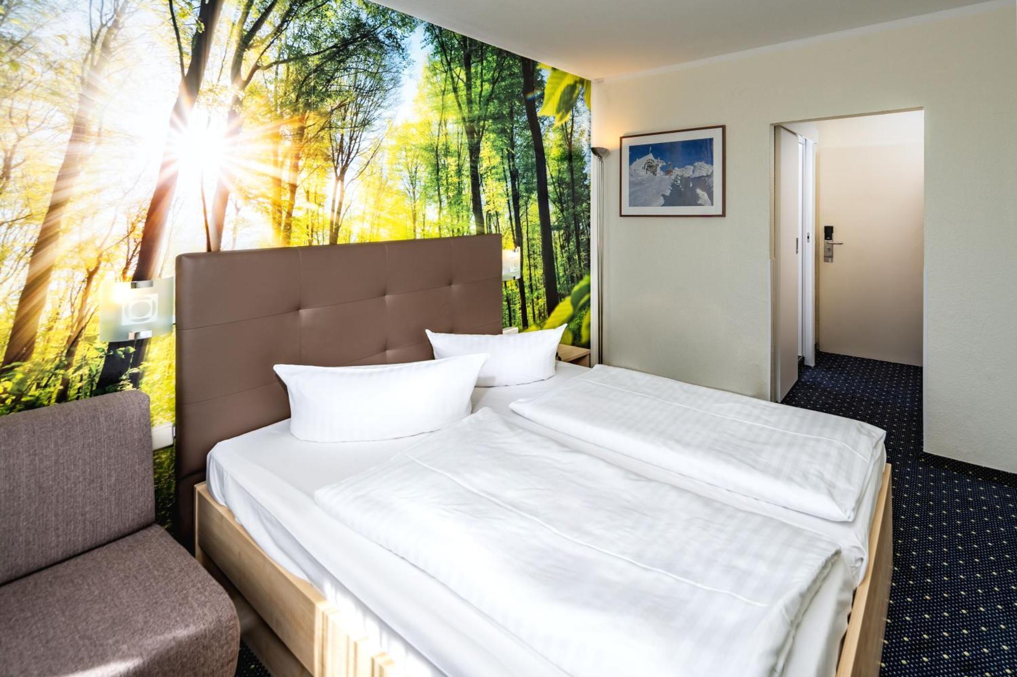 Ahorn Hotel Am Fichtelberg クロルト・オーバーヴィーゼンタール エクステリア 写真