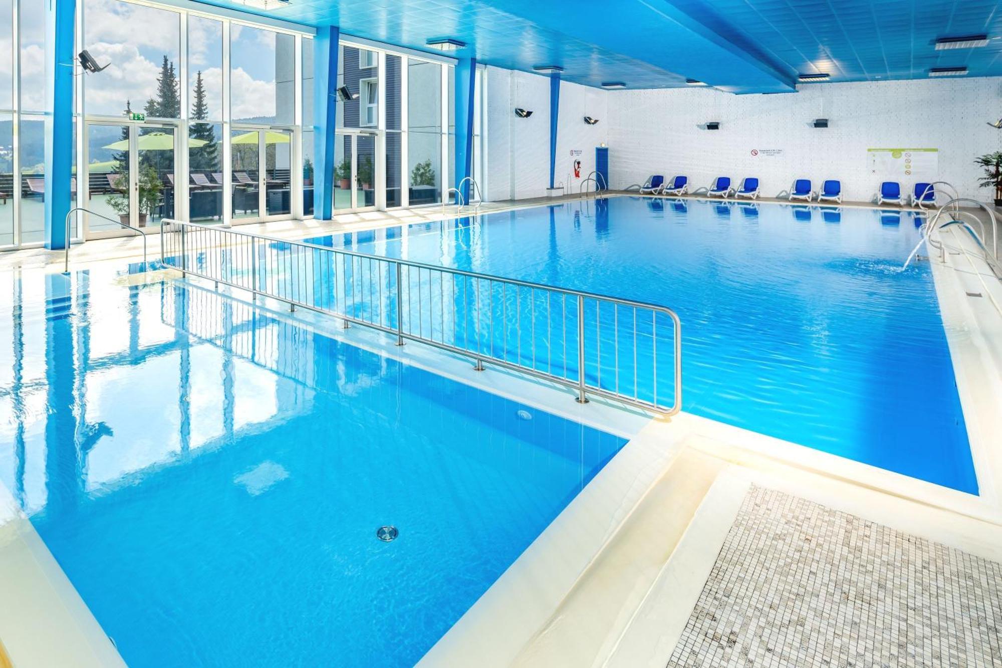 Ahorn Hotel Am Fichtelberg クロルト・オーバーヴィーゼンタール エクステリア 写真
